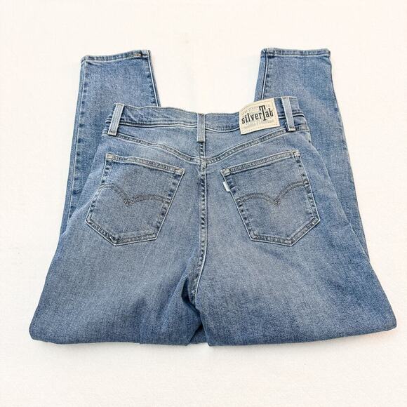 Levi's Silvertab Mom Jeans Vintage Wash Denim Jeans Size 28 x 27 - Picture 3 of 7